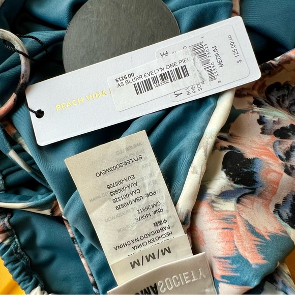 NWT Amuse Society Blurr Evelyn One Piece Deep Lagoon Floral Swimsuit Bareback M - Picture 11 of 12